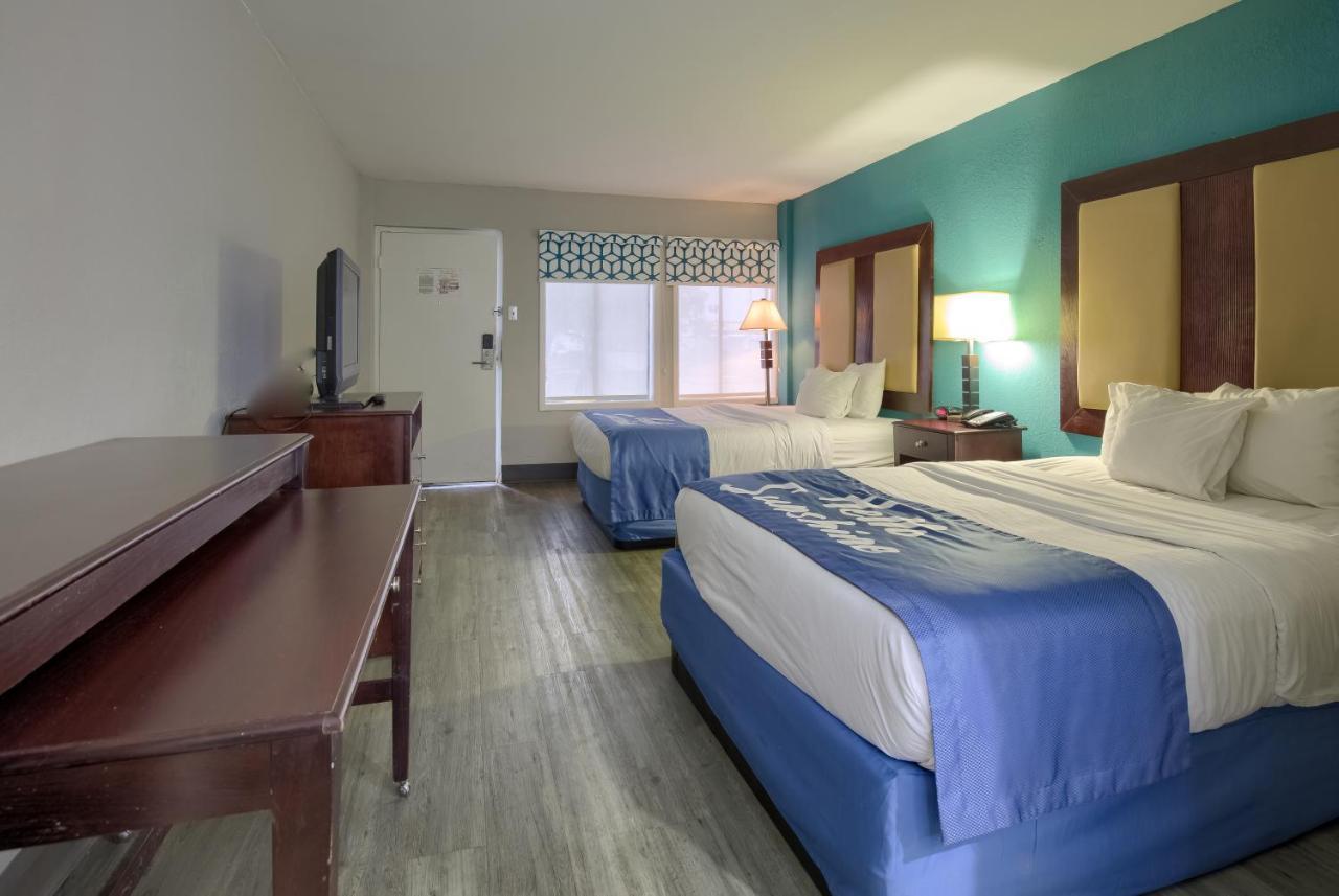 Days Inn By Wyndham Mobile I-65 Esterno foto