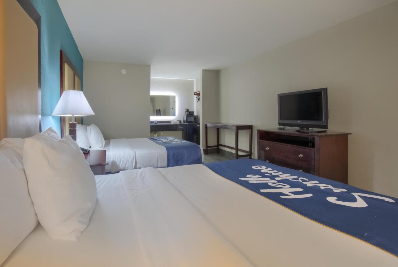 Days Inn By Wyndham Mobile I-65 Esterno foto
